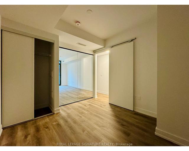 1315 - 1 Jarvis St, Condo with 1 bedrooms, 1 bathrooms and 0 parking in Hamilton ON | Image 2