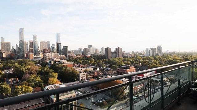 ph 1201 - 25 Scrivener Sq, Condo with 3 bedrooms, 4 bathrooms and 3 parking in Toronto ON | Image 8