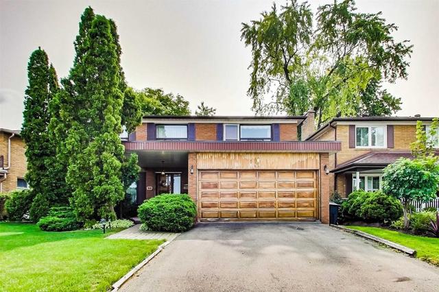 80 Markland Dr, House detached with 4 bedrooms, 4 bathrooms and 4 parking in Toronto ON | Image 12
