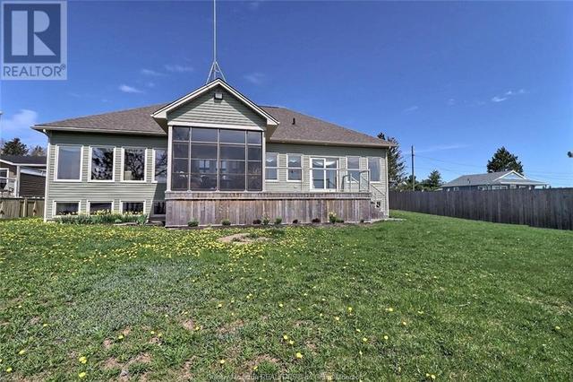 4 Hilaire, House detached with 3 bedrooms, 3 bathrooms and null parking in Saint Mary NB | Image 42