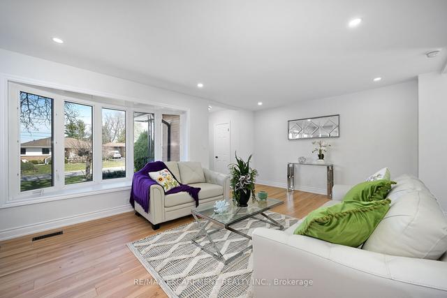 4 Passmore St, House detached with 3 bedrooms, 2 bathrooms and 7 parking in Hamilton ON | Image 40