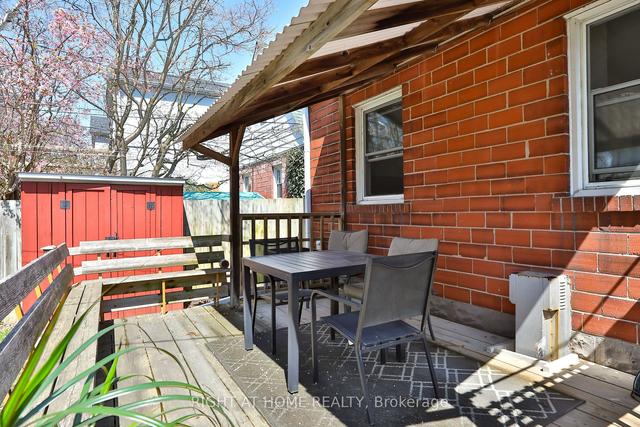 134 Dunington Dr, House detached with 2 bedrooms, 1 bathrooms and 3 parking in Toronto ON | Image 24