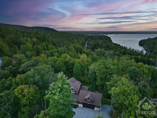 834 Barrett Chute Road, House detached with 4 bedrooms, 4 bathrooms and 10 parking in Greater Madawaska ON | Image 27