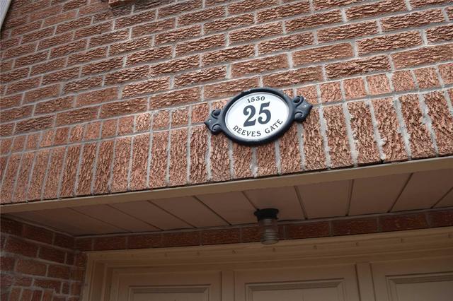25 - 1530 Reeves Gate, Townhouse with 3 bedrooms, 3 bathrooms and 1 parking in Oakville ON | Image 4