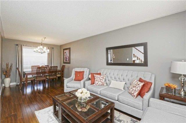 17 Fidelity Ave, House detached with 3 bedrooms, 3 bathrooms and 2 parking in Brampton ON | Image 3