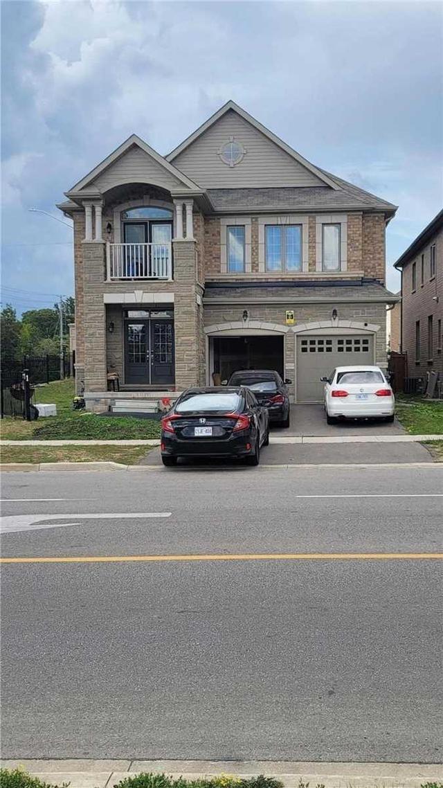 1 Exton Rd, House detached with 4 bedrooms, 3 bathrooms and 3 parking in Brampton ON | Card Image