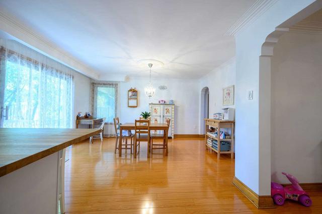 46 Marwood Pl, House detached with 3 bedrooms, 4 bathrooms and 4 parking in Vaughan ON | Image 8