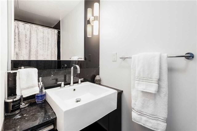 3709 - 88 Blue Jays Way, Condo with 2 bedrooms, 2 bathrooms and 1 parking in Toronto ON | Image 14