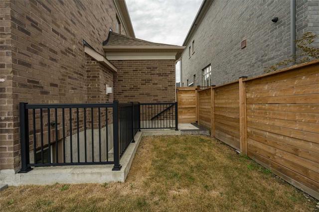 54 Balloon Cres, House detached with 5 bedrooms, 5 bathrooms and 7 parking in Brampton ON | Image 26