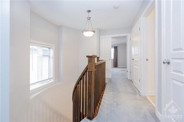 818 Fletcher Circle, Townhouse with 3 bedrooms, 4 bathrooms and 3 parking in Ottawa ON | Image 15