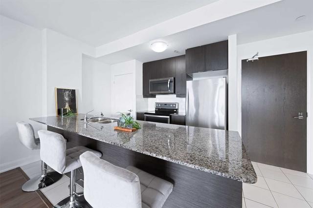704 - 2910 Highway 7 Rd W, Condo with 2 bedrooms, 2 bathrooms and 1 parking in Vaughan ON | Image 23