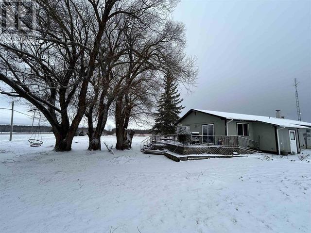 851 Hwy 11, House detached with 4 bedrooms, 2 bathrooms and null parking in Dawson ON | Image 2