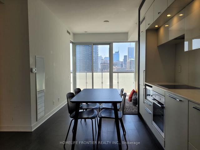 2101 - 15 Grenville St, Condo with 1 bedrooms, 1 bathrooms and 0 parking in Toronto ON | Image 20