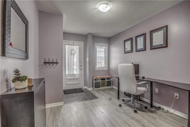 81 Mendelssohn St, House attached with 3 bedrooms, 2 bathrooms and 1 parking in Toronto ON | Image 5