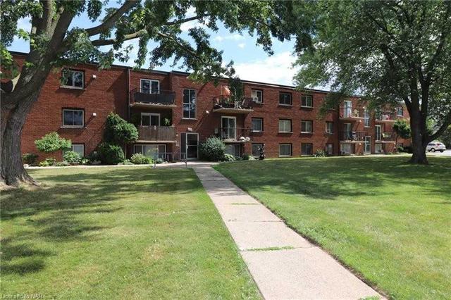 31 - 452 Carlton St, Condo with 2 bedrooms, 1 bathrooms and 1 parking in St. Catharines ON | Image 7