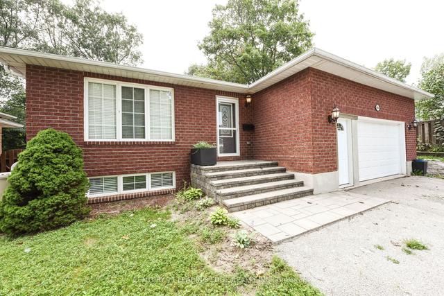 388 Leacock Dr, House detached with 3 bedrooms, 2 bathrooms and 4 parking in Barrie ON | Image 1