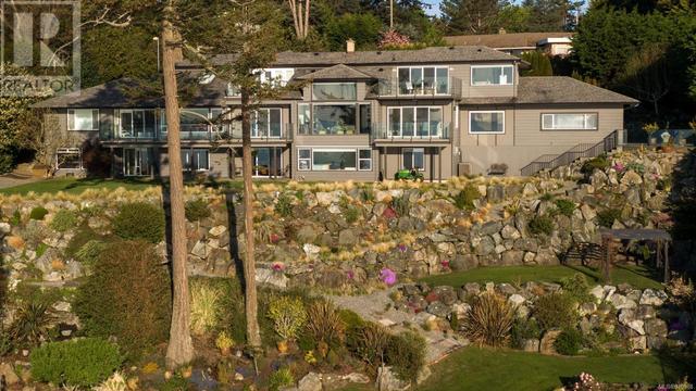 4325 Gordon Head Rd, House detached with 8 bedrooms, 7 bathrooms and 6 parking in Saanich BC | Image 48