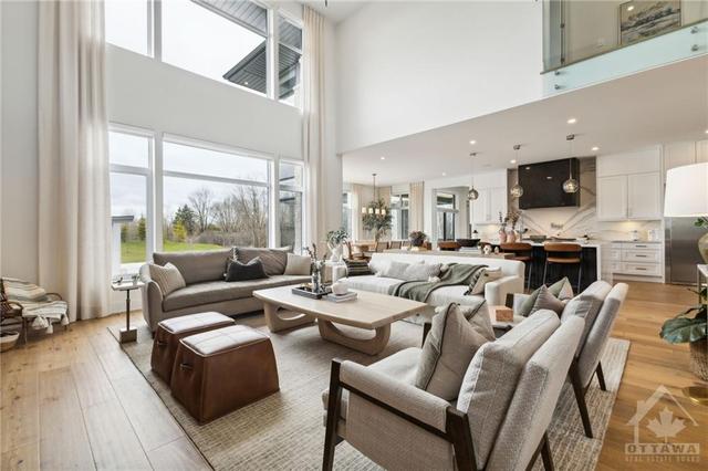 5930 Longhearth Way, House detached with 5 bedrooms, 5 bathrooms and 15 parking in Ottawa ON | Image 2