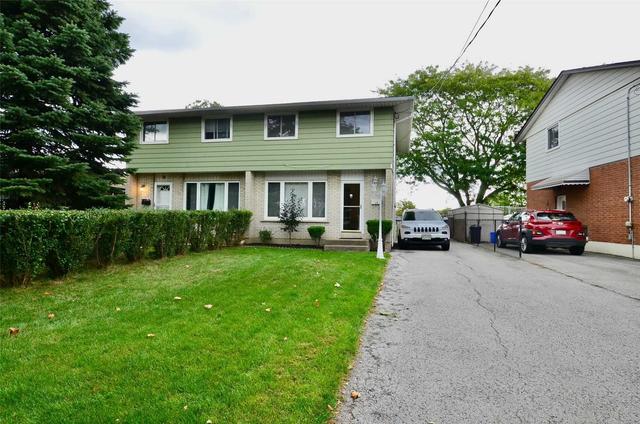 14 Linfield Dr, House semidetached with 3 bedrooms, 2 bathrooms and 4 parking in St. Catharines ON | Image 9