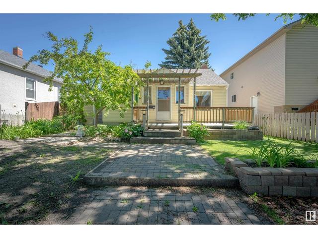 11411 91 St Nw, House detached with 3 bedrooms, 2 bathrooms and null parking in Edmonton AB | Image 9