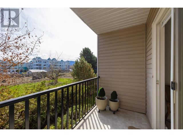 106 - 1235 Klo Road, Condo with 2 bedrooms, 2 bathrooms and 1 parking in Kelowna BC | Image 19