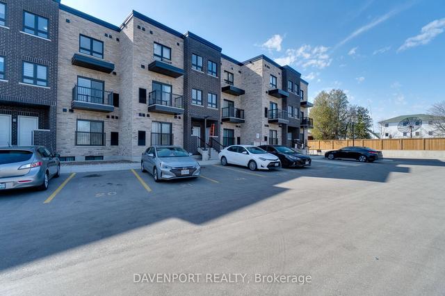 20 - 600 Victoria St S, Townhouse with 2 bedrooms, 2 bathrooms and 1 parking in Kitchener ON | Image 1