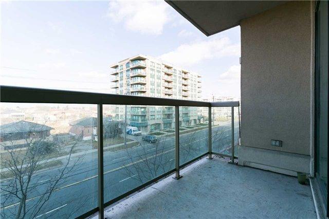 307 - 935 Sheppard Ave W, Condo with 2 bedrooms, 1 bathrooms and 1 parking in Toronto ON | Image 12