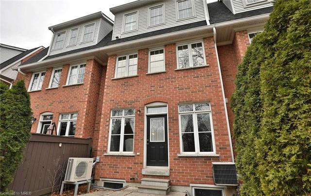 27 Ellen Street, House attached with 2 bedrooms, 2 bathrooms and 3 parking in Mississauga ON | Image 20