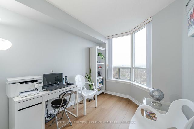 1203 - 1700 Eglinton Ave, Condo with 2 bedrooms, 2 bathrooms and 1 parking in Toronto ON | Image 7