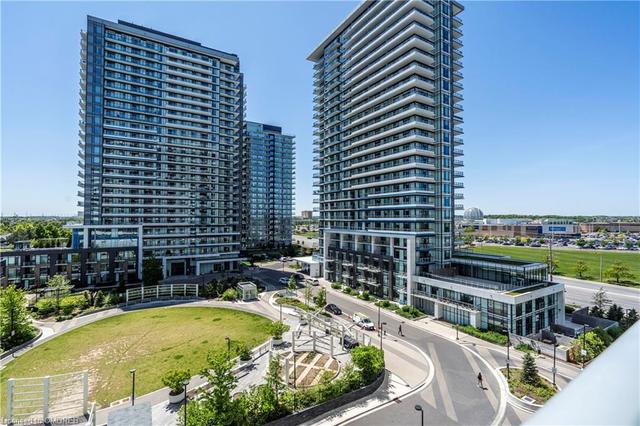 512 - 2520 Eglinton Avenue W, House attached with 2 bedrooms, 1 bathrooms and 1 parking in Mississauga ON | Image 26