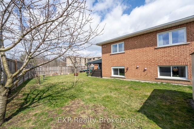 3901 Glenoaks Ave, House detached with 3 bedrooms, 3 bathrooms and 4 parking in Niagara Falls ON | Image 26