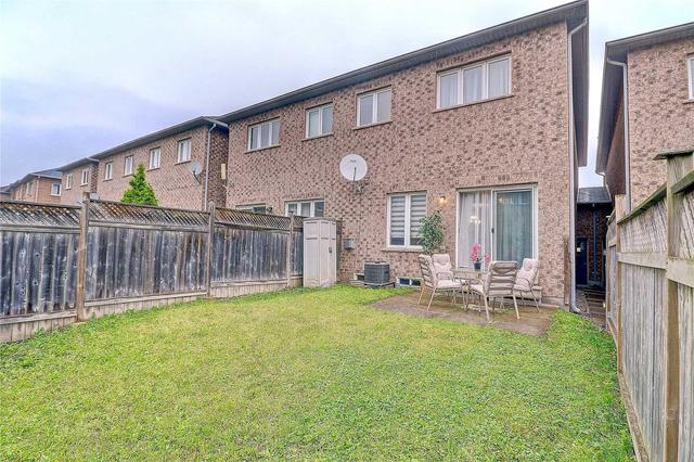 59 Lander Cres, House attached with 3 bedrooms, 3 bathrooms and 2 parking in Vaughan ON | Image 20