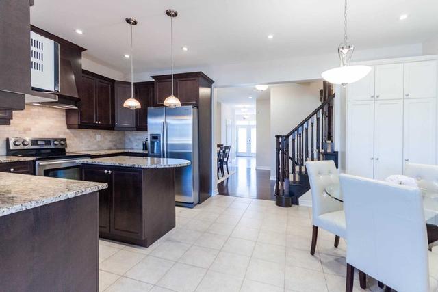 50 Millhouse Crt, House attached with 4 bedrooms, 4 bathrooms and 3 parking in Vaughan ON | Image 7