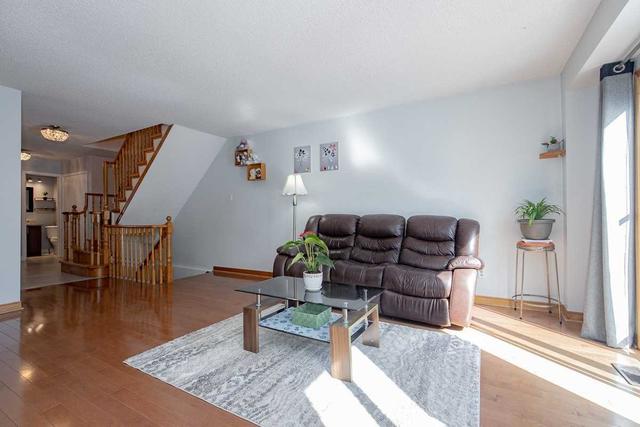 186 Enchanted Hills Cres, House detached with 3 bedrooms, 4 bathrooms and 3 parking in Toronto ON | Image 37