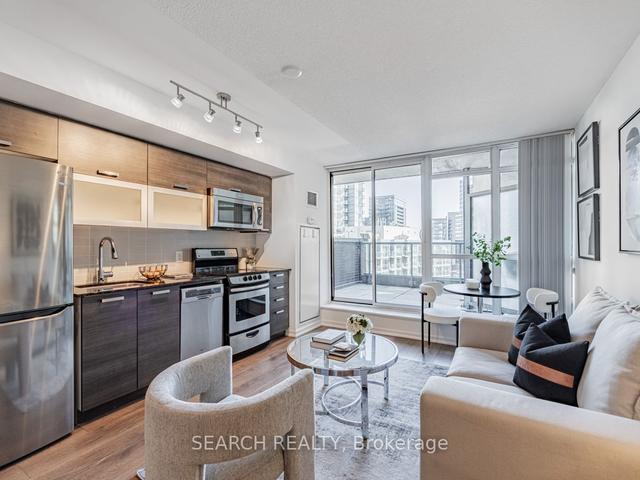 910 - 68 Abell St, Condo with 1 bedrooms, 1 bathrooms and 1 parking in Toronto ON | Image 1
