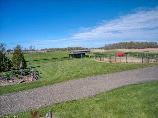 7334 Longwoods Rd, House detached with 3 bedrooms, 1 bathrooms and 8 parking in Strathroy Caradoc ON | Image 24