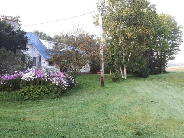 7216 3rd Line Rd, Home with 3 bedrooms, 1 bathrooms and 8 parking in Ottawa ON | Image 28