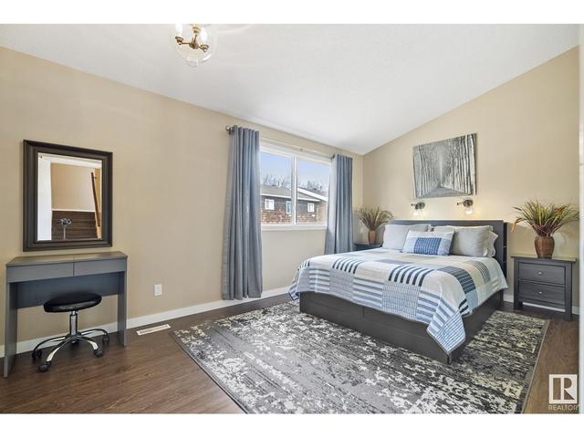 114 Great Oaks, House attached with 3 bedrooms, 1 bathrooms and null parking in Edmonton AB | Image 24