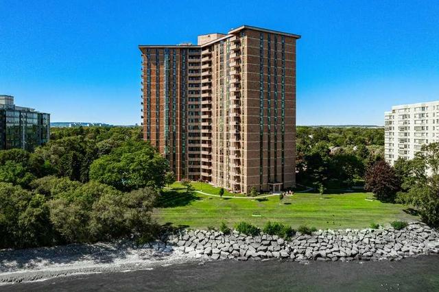 1201 - 5250 Lakeshore Rd, Condo with 2 bedrooms, 2 bathrooms and 1 parking in Burlington ON | Image 12