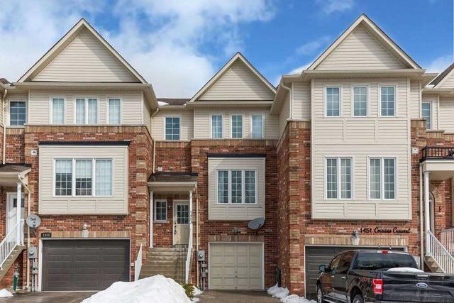 1453 Ceresino Cres, House attached with 3 bedrooms, 2 bathrooms and 3 parking in Innisfil ON | Image 1