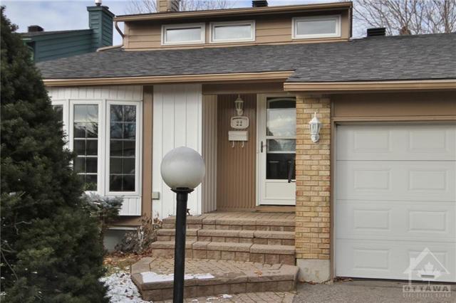 22 Burnetts Grove Circle, Home with 3 bedrooms, 3 bathrooms and 2 parking in Ottawa ON | Image 2