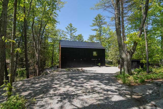 51 Island Dr, House detached with 4 bedrooms, 2 bathrooms and 10 parking in Trent Lakes ON | Image 12