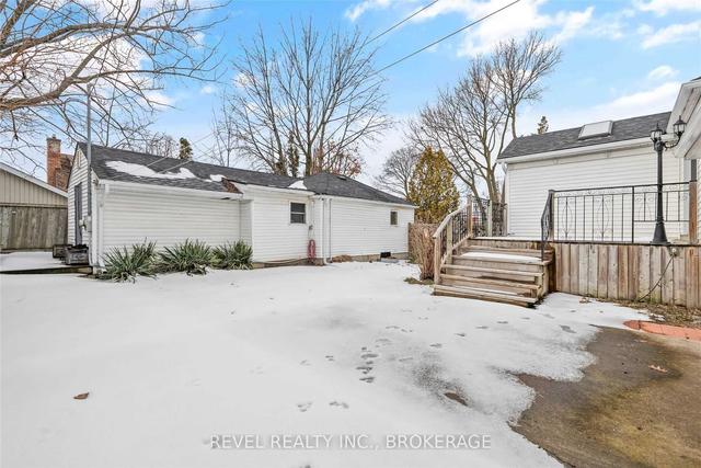 63 Lorne St, House detached with 4 bedrooms, 4 bathrooms and 7 parking in St. Catharines ON | Image 17