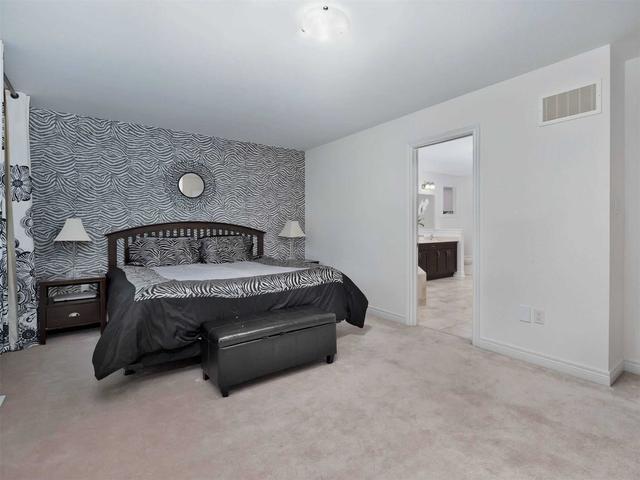 on - 451 Summerlyn Tr, House detached with 4 bedrooms, 4 bathrooms and 5 parking in Bradford West Gwillimbury ON | Image 6