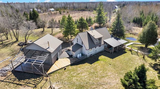 3721 Paden Rd, House detached with 3 bedrooms, 2 bathrooms and 10 parking in Ottawa ON | Image 14