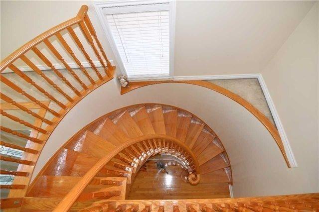 92 Harty Cres, House detached with 4 bedrooms, 4 bathrooms and 4 parking in Ajax ON | Image 11