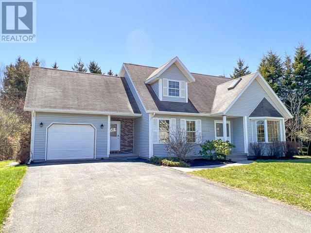 25 England Circle, House detached with 4 bedrooms, 3 bathrooms and null parking in Charlottetown PE | Image 2