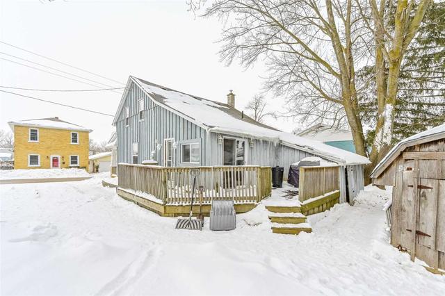 11 Elm St, House detached with 2 bedrooms, 1 bathrooms and 4 parking in Mapleton ON | Image 10