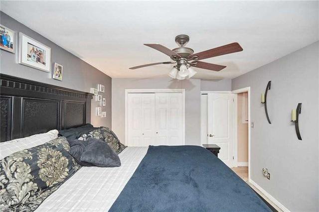 39 Calla Terr, House detached with 3 bedrooms, 2 bathrooms and 5 parking in Welland ON | Image 4