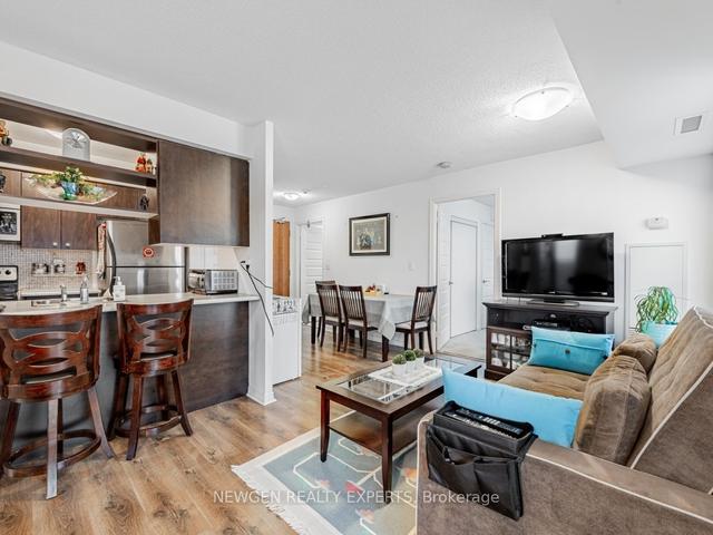 1103 - 215 Queen St E, Condo with 2 bedrooms, 2 bathrooms and 1 parking in Brampton ON | Image 5